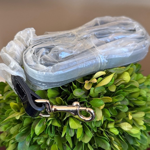 🦆DOONEY & BOURKE🦆 🖤Brenna🖤 BLACK PATENT LEATHER SATCHEL BAG 🌟NWOT🌟 - Picture 7 of 16